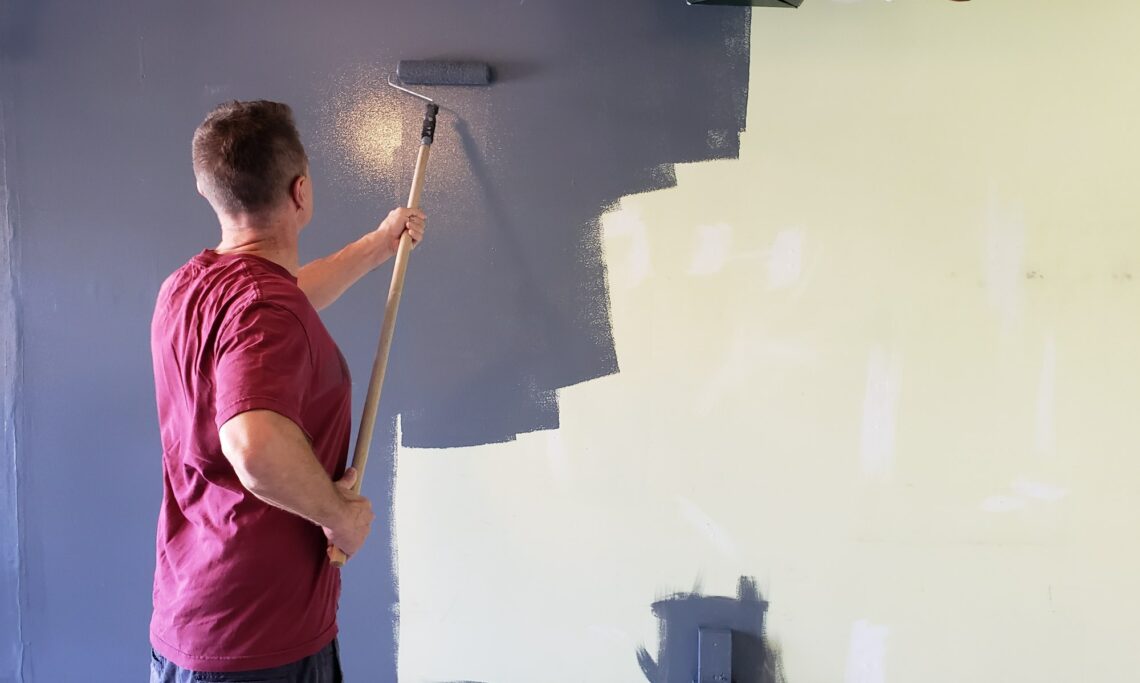 Painting wall